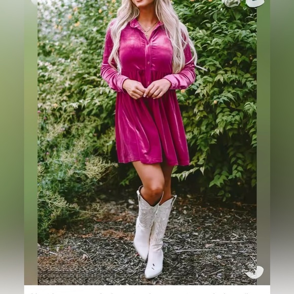 Dresses & Skirts - PINK Velvet Button-Up Dress size L